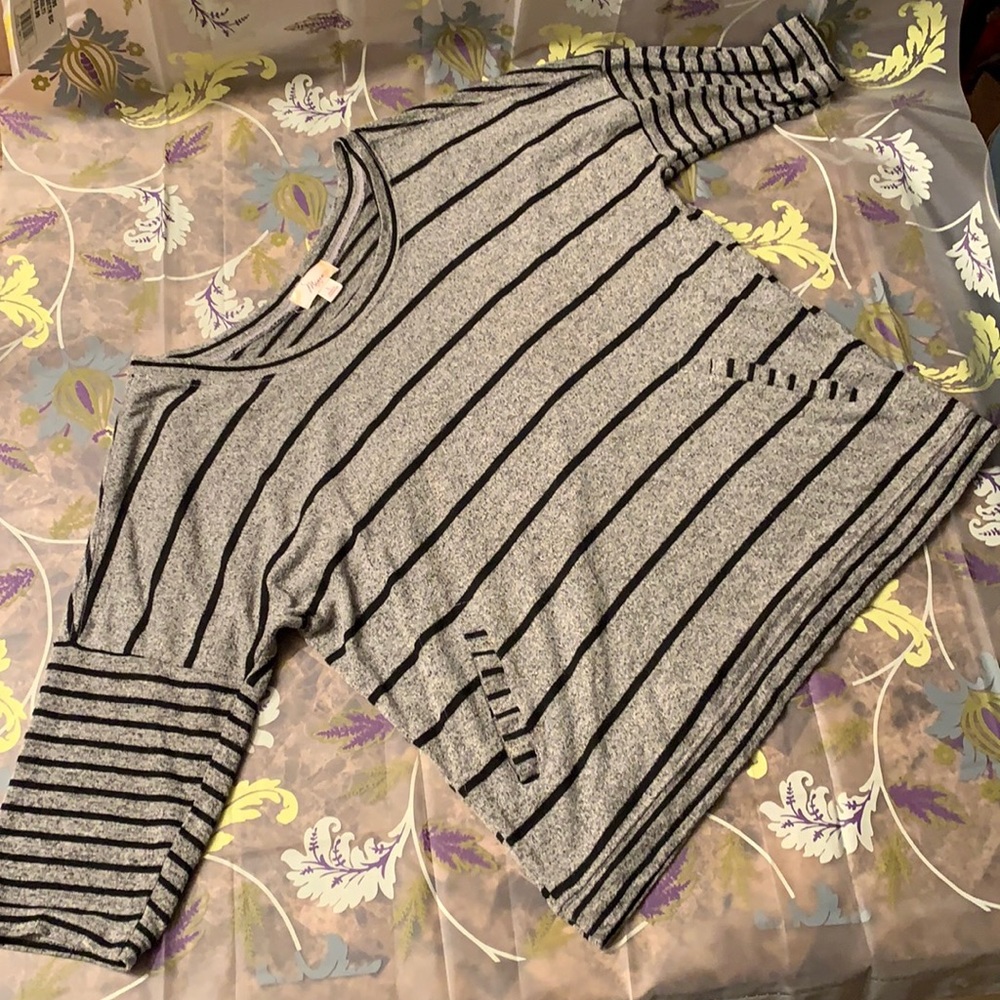 Misia shirt, size large, GUC